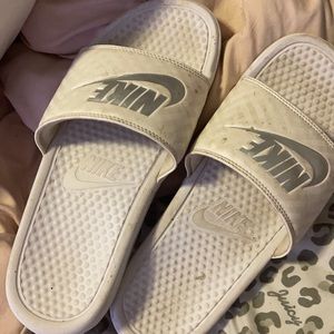 Nike slides